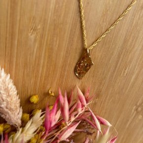 Collier avec pendentif aileron fusion Plaqué Or 3