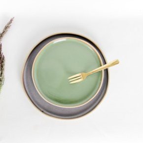 assiettes colorees fait main emaux couleur ceramique