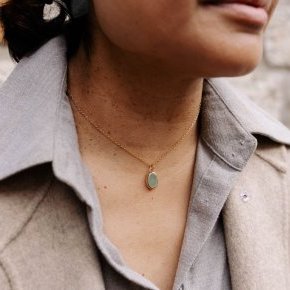 Diane et Hera Collier Lourtuais porté