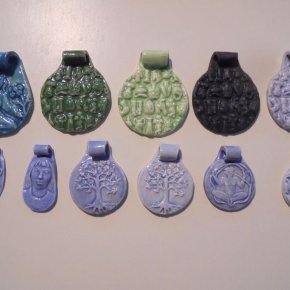 médaillons faience